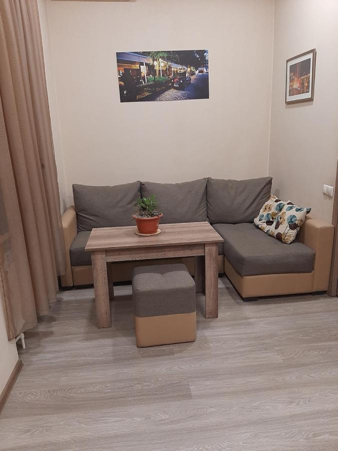 Yerevan, Abovyan 34 My Street المظهر الخارجي الصورة